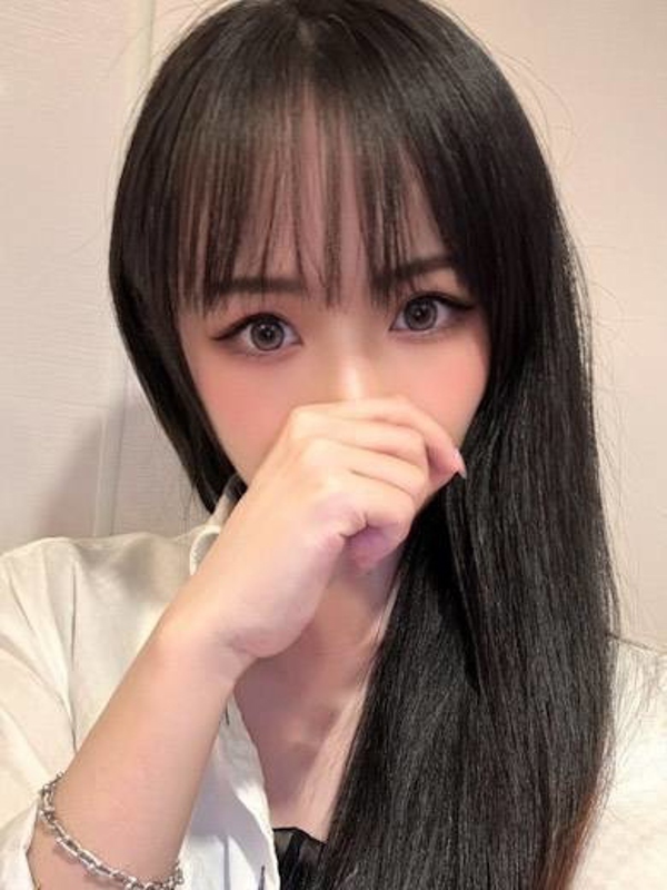 神水ここ★癒し系、超可愛いレア嬢