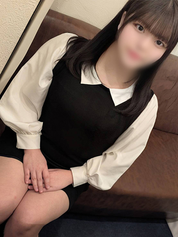 福留りんね★Ｆカップ美人新人ＯＬ